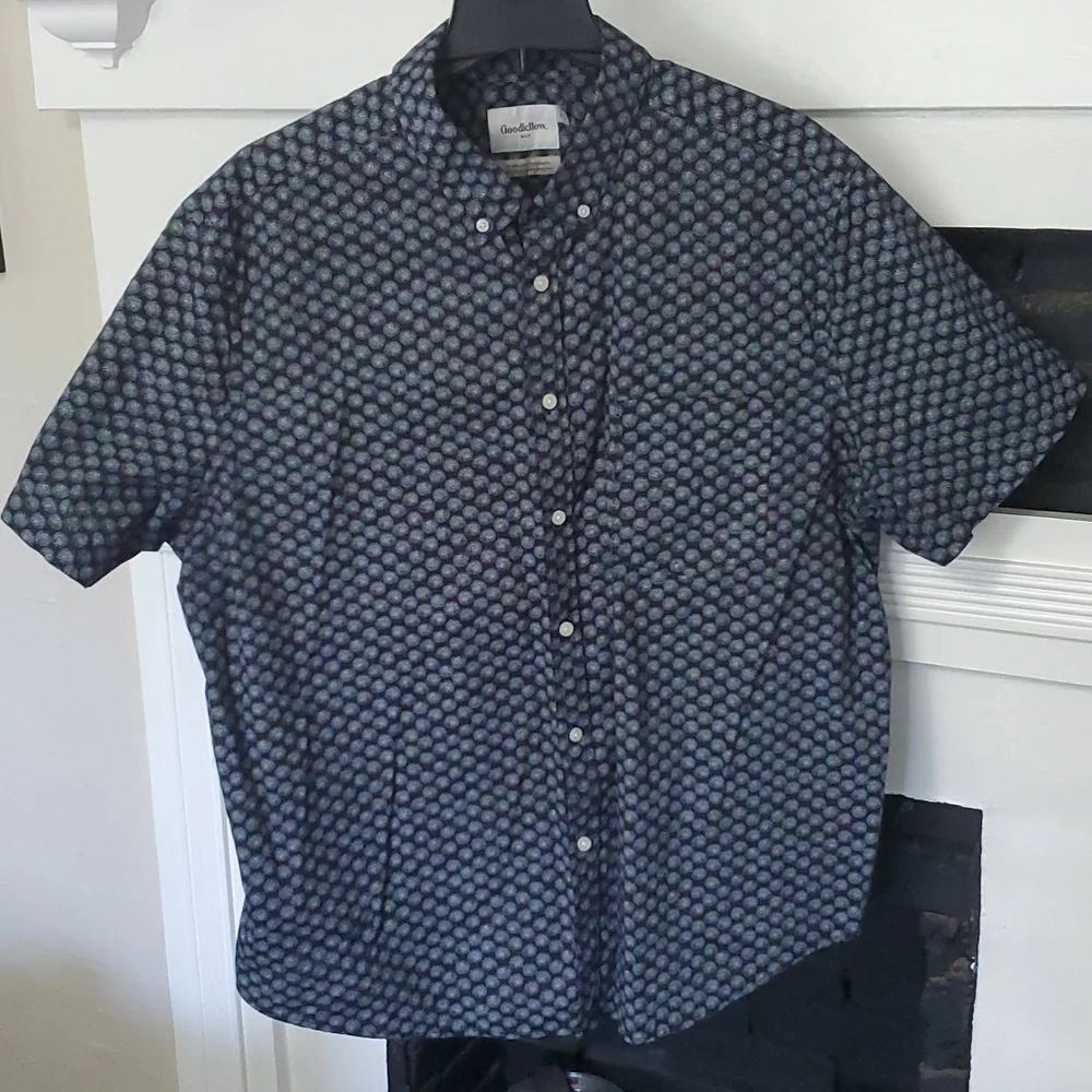 Goodfellow & Co short sleeve shirt - Picture 1 of 7